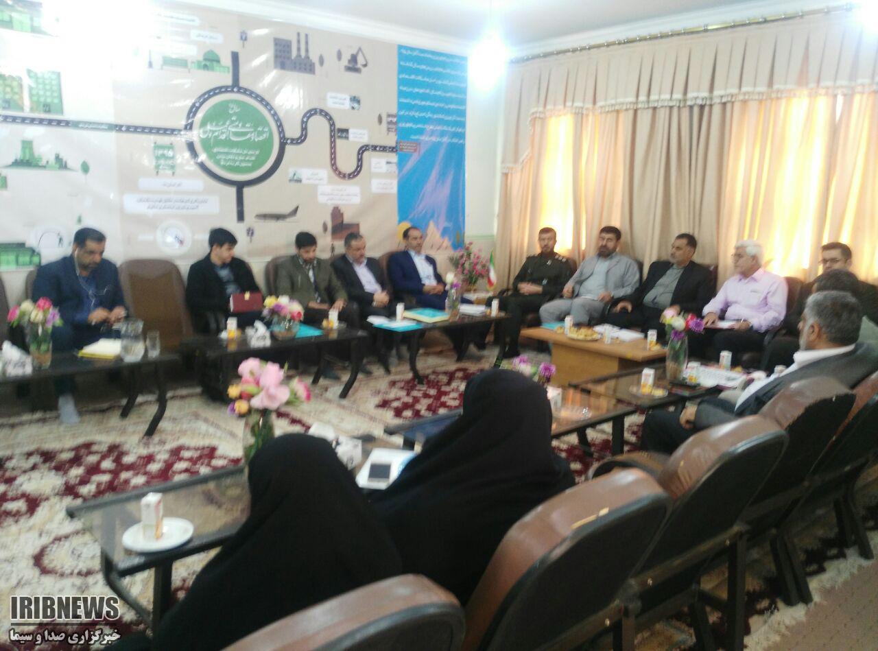 تاکید بر اهمیت امر به معروف و نهی از منکر تاکید بر اهمیت امر به معروف و نهی از منکر