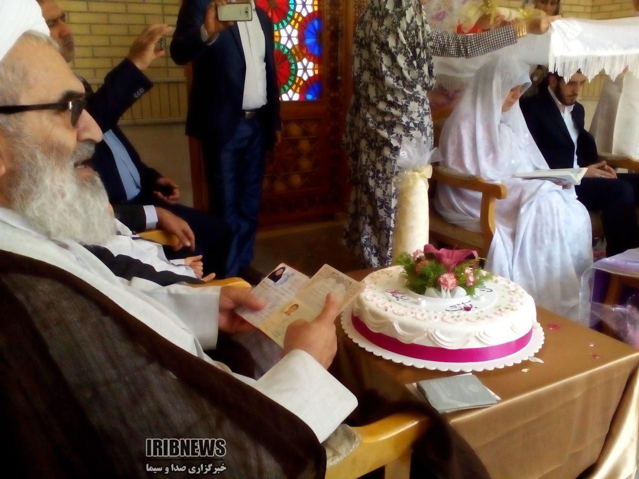 عقد زوج مازندرانی در گلزار شهدا عقد زوج مازندرانی در گلزار شهدا