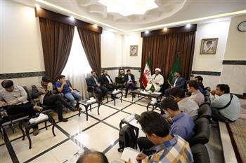 ویژه برنامه های حرم شاهچراغ (ع) در دهه کرامت ویژه برنامه های حرم شاهچراغ (ع) در دهه کرامت