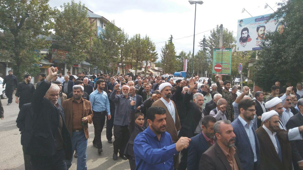 راهپیمایی نمازگزاران ماسالی در اعتراض به سخنان ترامپ