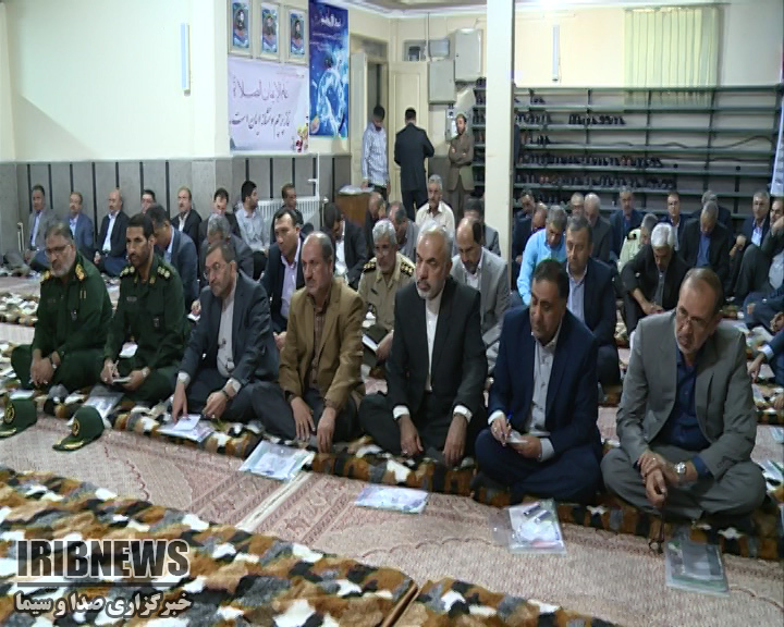 مسئولان، سیره رضوی را سرلوحه کار قرار دهند