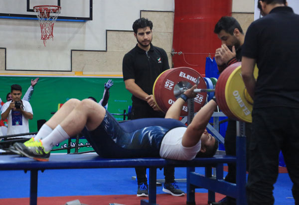 اردونشيني وزنه برداران جانباز و معلول