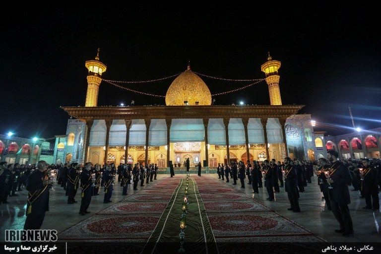 شام غریبان سالار شهیدان و شهدای کربلا در حرم شاهچراغ (ع) شام غریبان سالار شهیدان و شهدای کربلا در حرم شاهچراغ (ع)