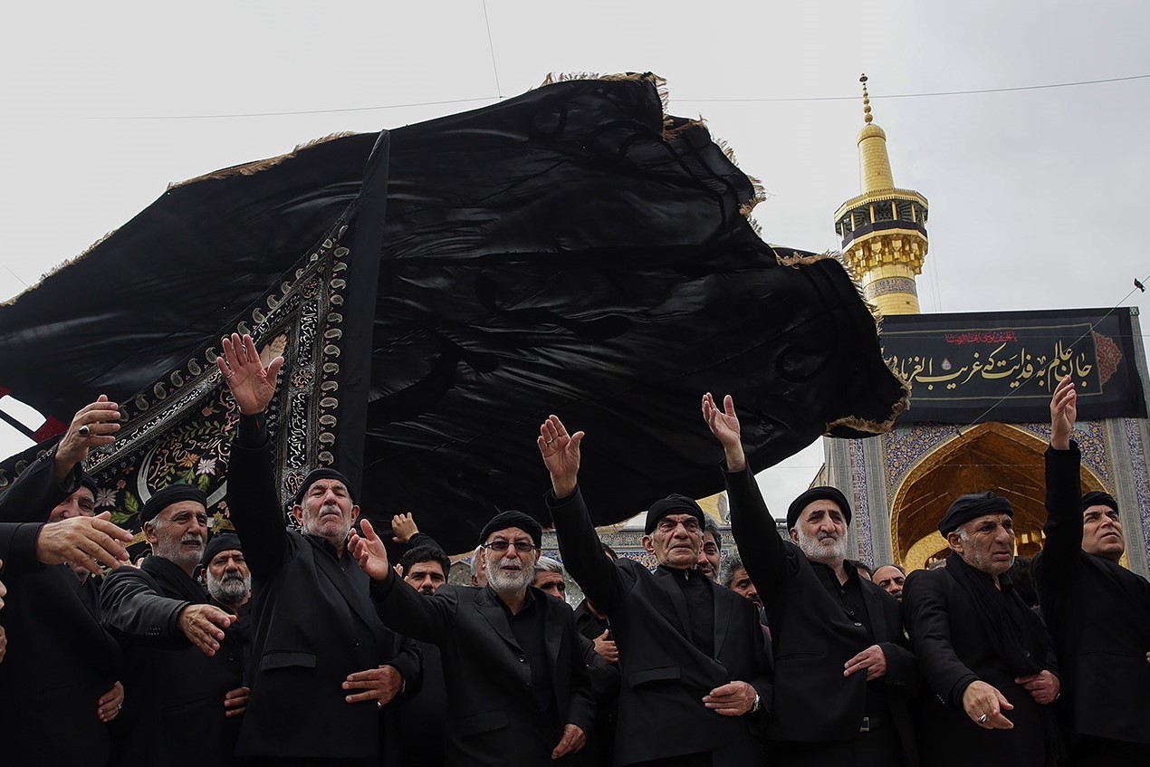 اجتماع بزرگ هیئت‌های عزاداری در بارگاه منور رضوی