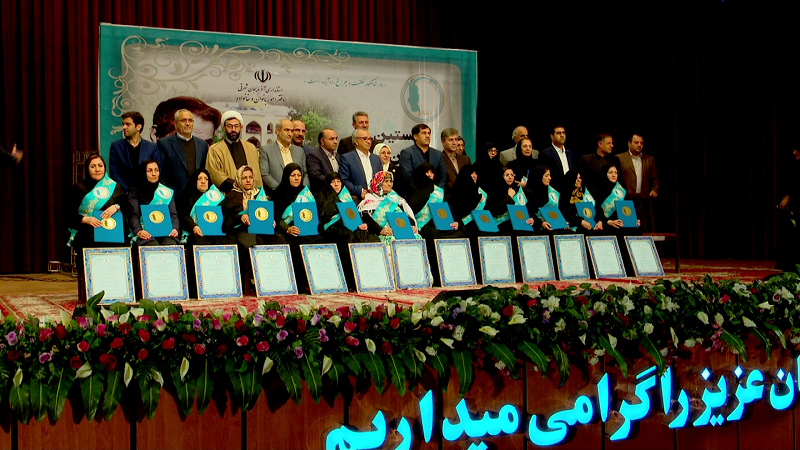 تجلیل از 14 مادر نمونه آذربایجان شرقی تجلیل از 14 مادر نمونه آذربایجان شرقی