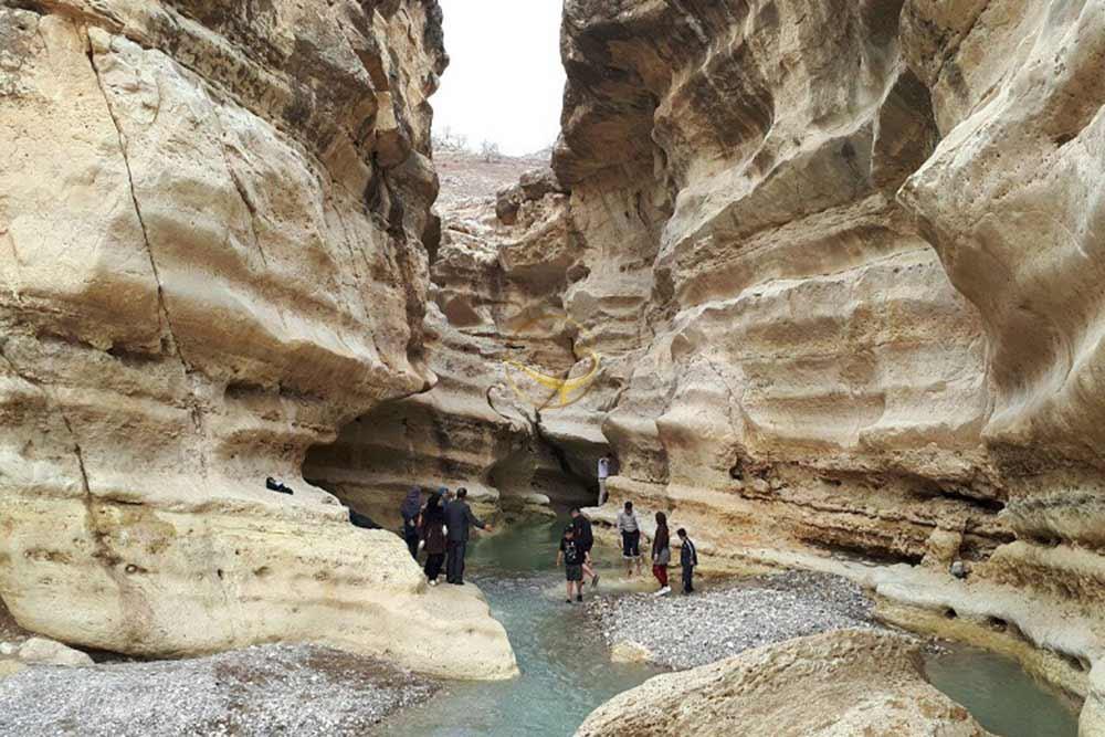 معرفي تنگه رازیانه ، یکی از جاذبه هاي گردشگري ايران