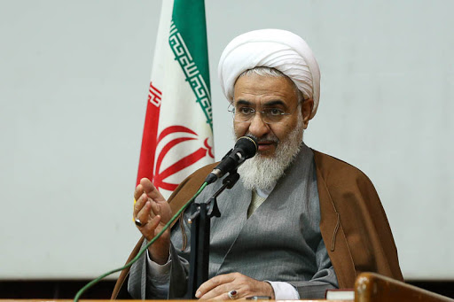 ورود به عرصه عفاف و حجاب با محور کرامت میسر است