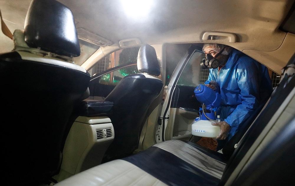 ضدعفونی ناوگان حمل&zwnj;ونقل شهری کیش