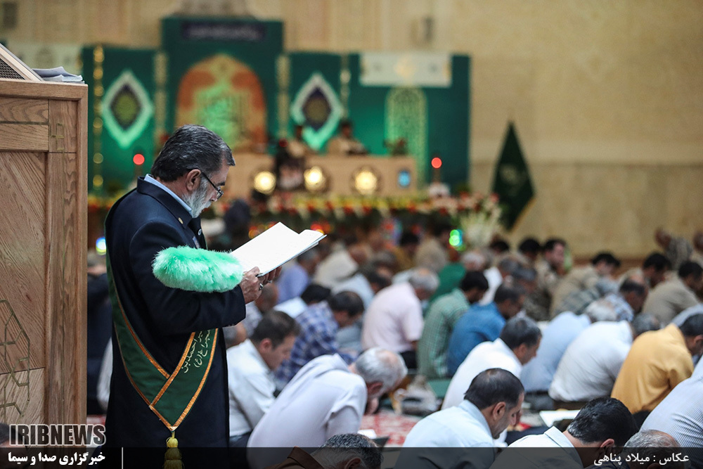 اعلام ویژه برنامههای ماه مبارک رمضان در حرم شاهچراغ (ع) اعلام ویژه برنامههای ماه مبارک رمضان در حرم شاهچراغ (ع)