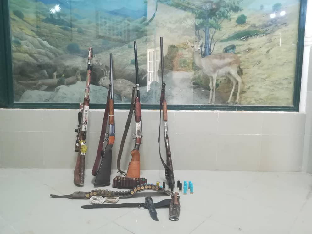 دستگیری پنج نفر متخلف شکاروصید در دشتی دستگیری پنج نفر متخلف شکاروصید در دشتی