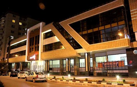 امیرکبیر، تنها مرکزِ تجاریِ ایمنِ کاشان