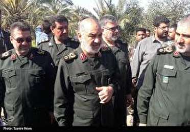 درخواست مردم زلزله زده مسجدسلیمان از فرمانده کل سپاه درخواست مردم زلزله زده مسجدسلیمان از فرمانده کل سپاه