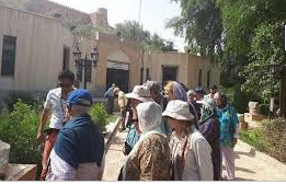 دیدار گردشگر ان خارجی از جاذبههای تاریخی شوش دیدار گردشگر ان خارجی از جاذبههای تاریخی شوش