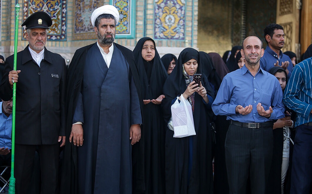 میزبانی خدام دربان حرم مطهر رضوی از 17 هزار زائر پیاده