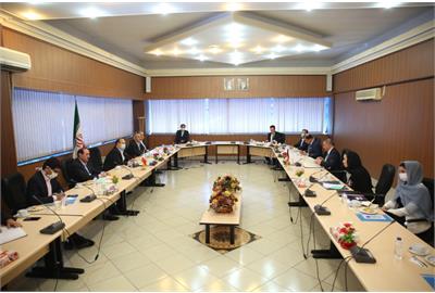 صدور ۲۰۰ هزار پروانه کار برای افغانستانیهای شاغل در ایران صدور ۲۰۰ هزار پروانه کار برای افغانستانیهای شاغل در ایران