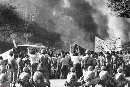 جنایت خونین رژیم طاغوت جنایت خونین رژیم طاغوت