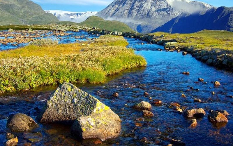 مشهورترین و زیباترین کوههای جهان مشهورترین و زیباترین کوههای جهان