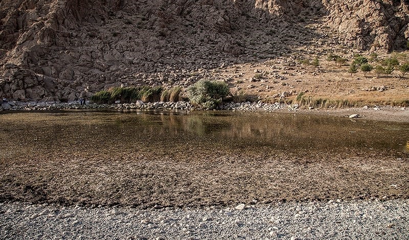 سرابهایی که خشکیدند سرابهایی که خشکیدند