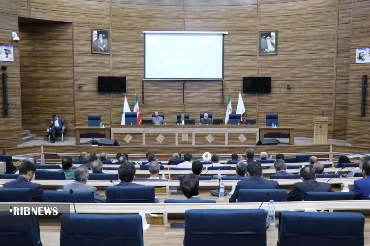 ضرورت بهره مندی از ایده‌های احزاب در توسعه و پیشرفت استان