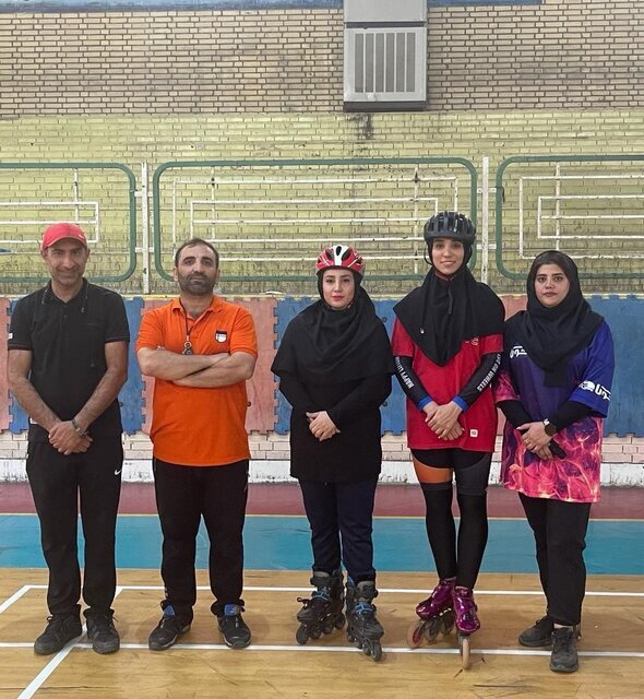 حضور بانوان خوزستانی در مسابقت اسکیت رولبال زنان کشور حضور بانوان خوزستانی در مسابقت اسکیت رولبال زنان کشور