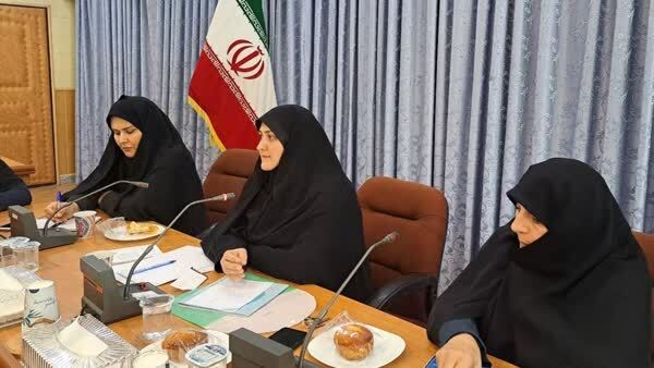 بیمه رایگان زنان غیرشاغل روستایی و عشایر دارای ۳ فرزند بیمه رایگان زنان غیرشاغل روستایی و عشایر دارای ۳ فرزند