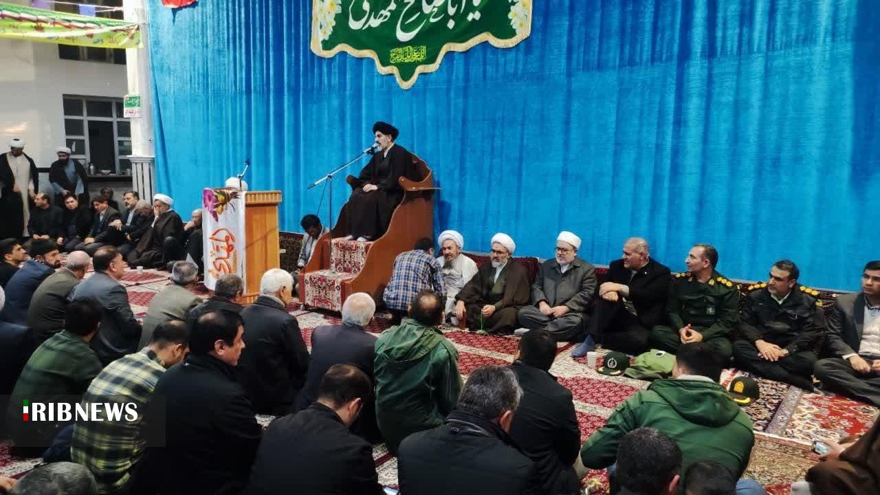 تاکید نماینده ولی فقیه درآذربایجان غربی برلزوم فراهم کردن مقدمات ظهور امام عصر (عج) تاکید نماینده ولی فقیه درآذربایجان غربی برلزوم فراهم کردن مقدمات ظهور امام عصر (عج)