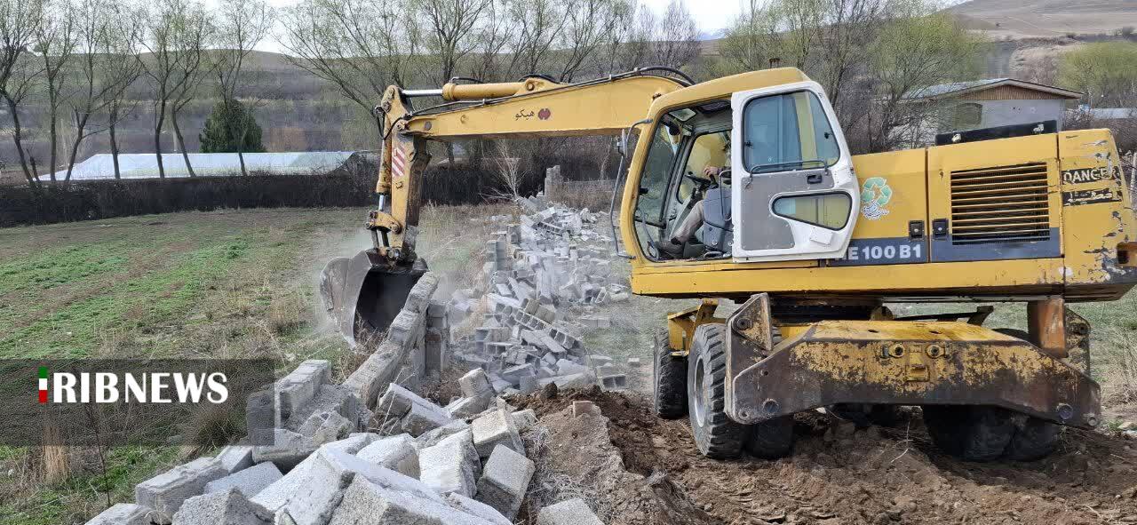 تخریب ۱۲ مورد تغییر کاربری غیر مجاز در اراضی لرستان تخریب ۱۲ مورد تغییر کاربری غیر مجاز در اراضی لرستان