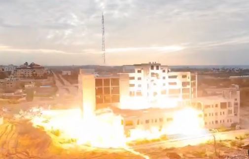 شهادت بیش از ۱۰۰ استاد دانشگاه در حملات رژیم صهیونیستی شهادت بیش از ۱۰۰ استاد دانشگاه در حملات رژیم صهیونیستی