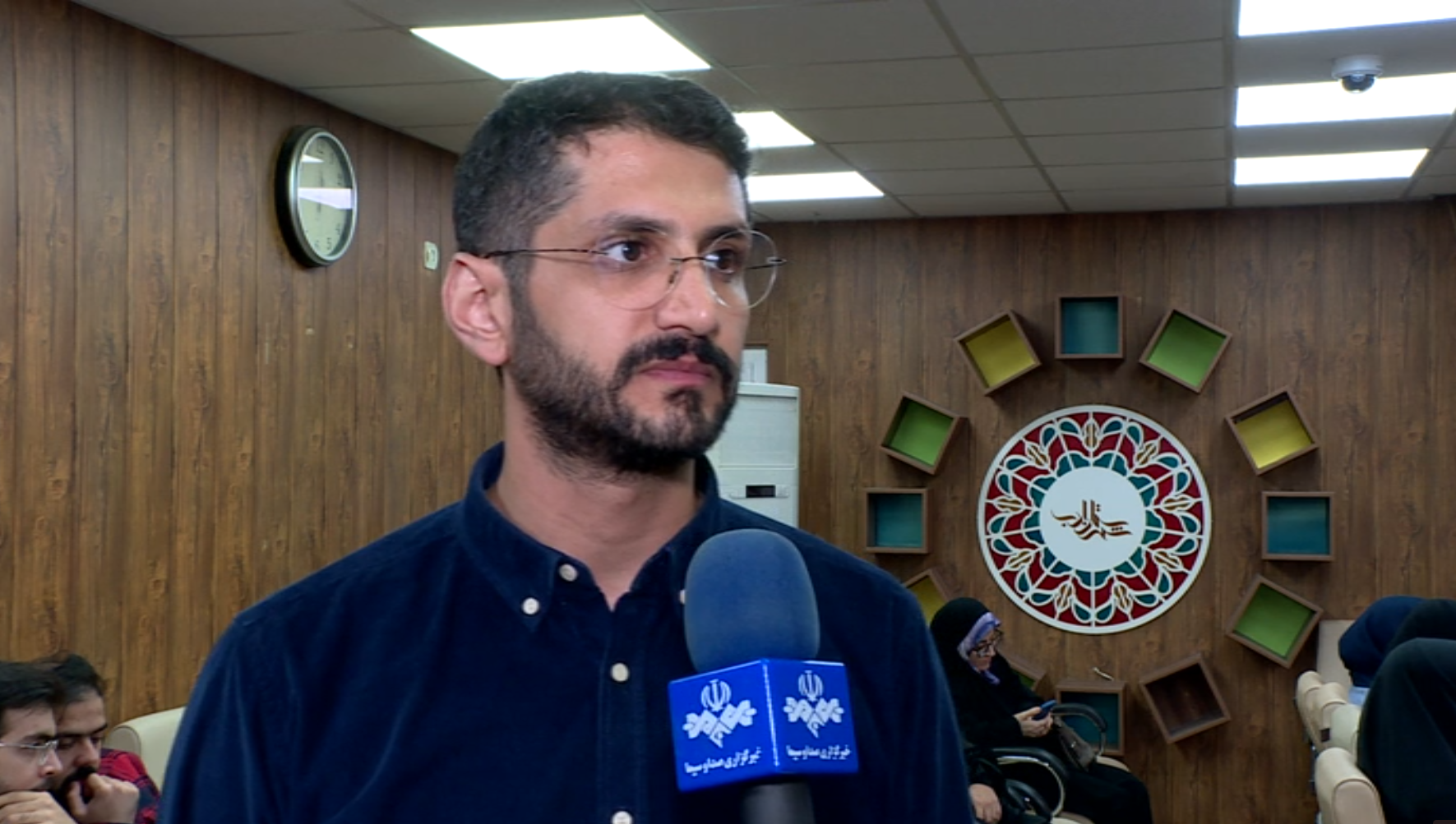 جمعه نصر در آینه گفتار شاعران