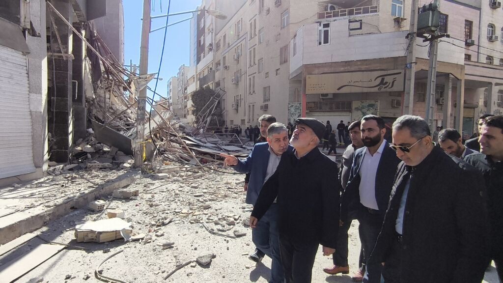 ضرورت ایمنسازی ساختمانهای مجاور محل حادثه ریزش مجتمع در اهواز ضرورت ایمنسازی ساختمانهای مجاور محل حادثه ریزش مجتمع در اهواز