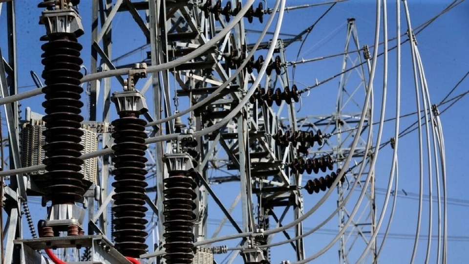 **تدوین طرح‌ های ویژه برای تامین برق پایتخت در ماه‌های گرم امسال