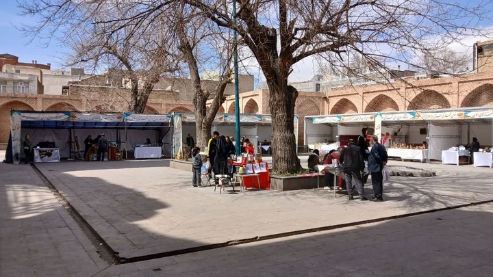 برپایی ۱۶ بازارچه صنایع دستی در آذربایجان غربی برپایی ۱۶ بازارچه صنایع دستی در آذربایجان غربی
