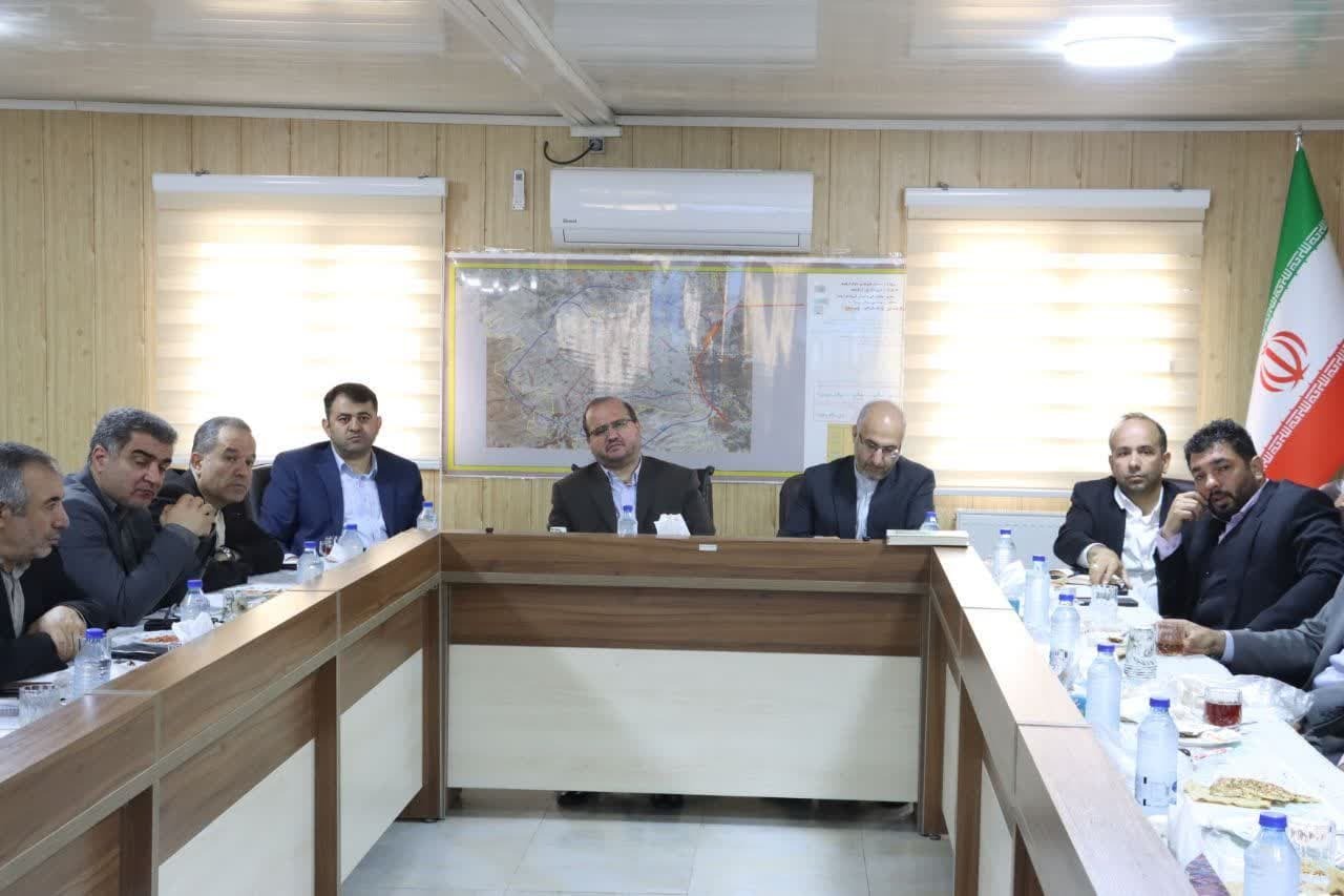 تصویب جابجایی دکلهای برق فشار قوی در کمربندی دوم ارومیه تصویب جابجایی دکلهای برق فشار قوی در کمربندی دوم ارومیه