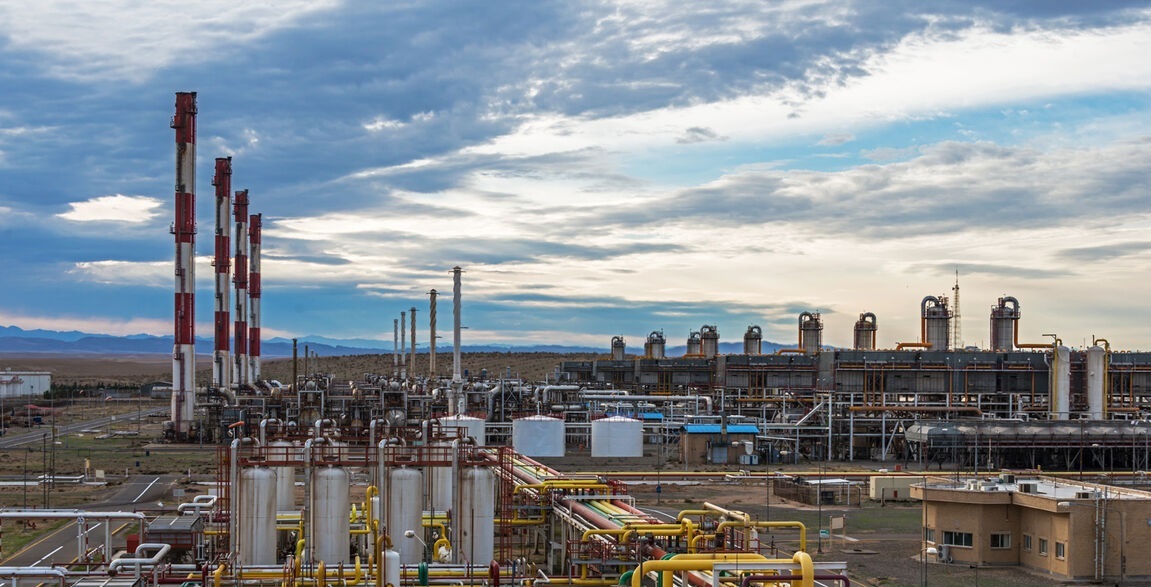 *** گشایش نخستین پالایشگاه دیجیتال کشور تا سال ۱۴۰۵ در قشم