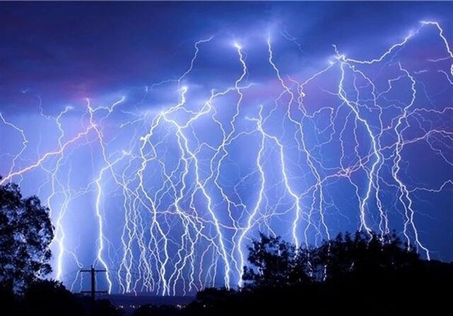 پیش بینی رگبار متناوب باران و رعد و برق در آذربایجان‌غربی