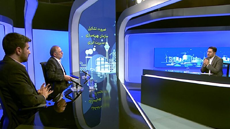 روزانه ۴۰۰ هزار لیتر بنزین در ایران تبخیر می شود روزانه ۴۰۰ هزار لیتر بنزین در ایران تبخیر می شود