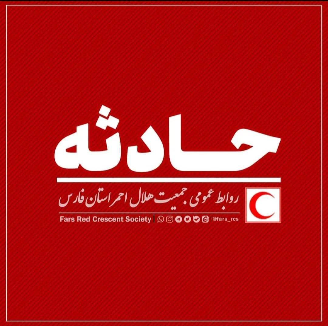 واژگونی خودروی سواری در جاده لامرد به خنج با ۲ مصدوم
