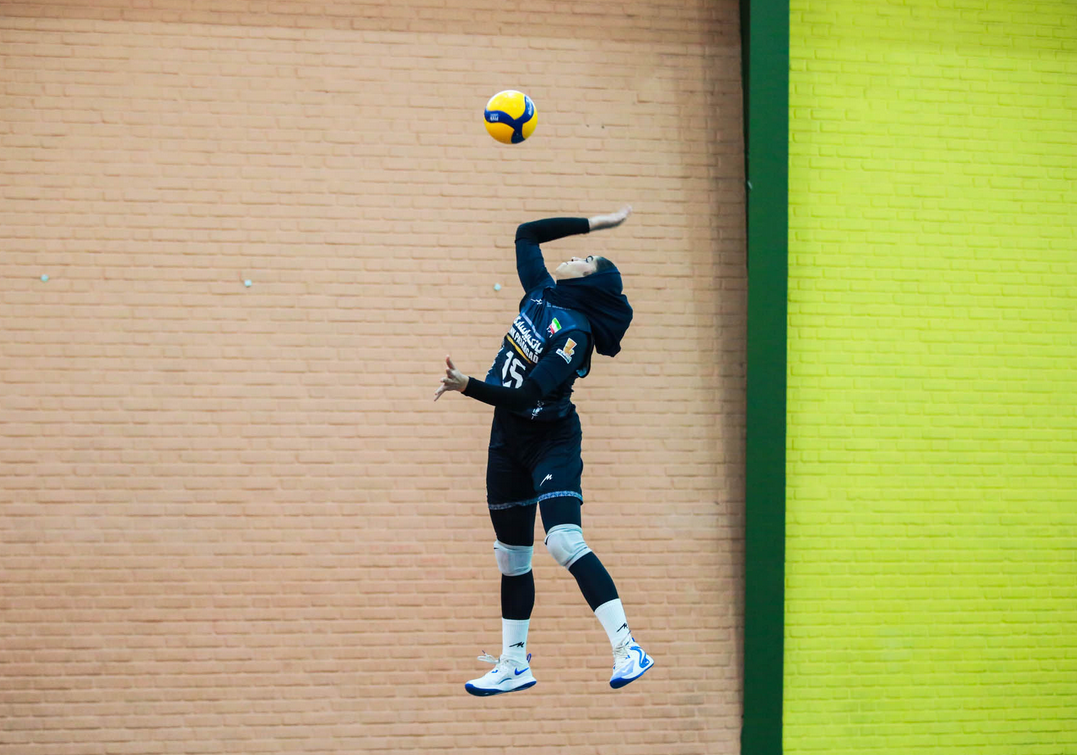 سرویس پایانی دختران والیبالیست کشورمان پیش از نبرد آسیایی سرویس پایانی دختران والیبالیست کشورمان پیش از نبرد آسیایی