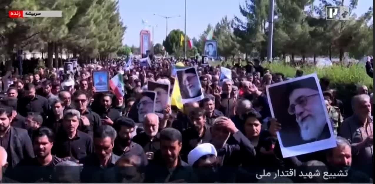 تشییع و خاکسپاری شهید اسماعیل نادی در سربیشه