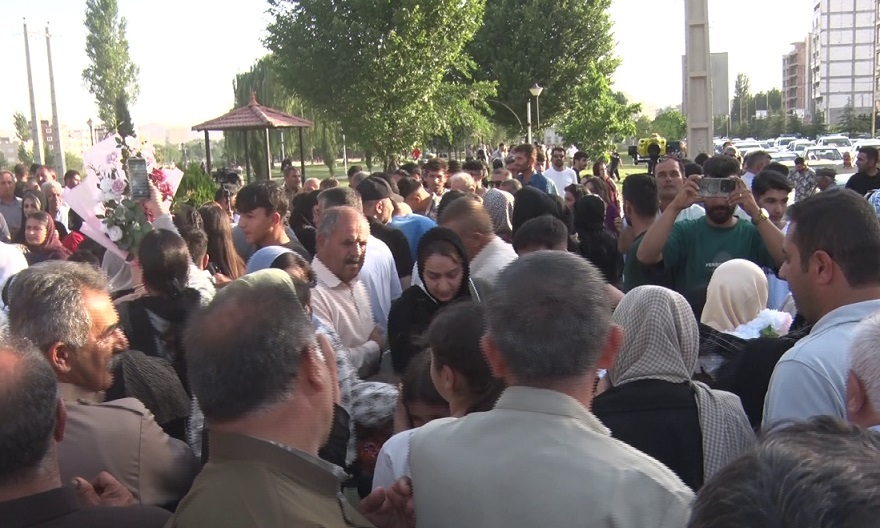 بازگشت حجاج مهابادی از سرزمین وحی