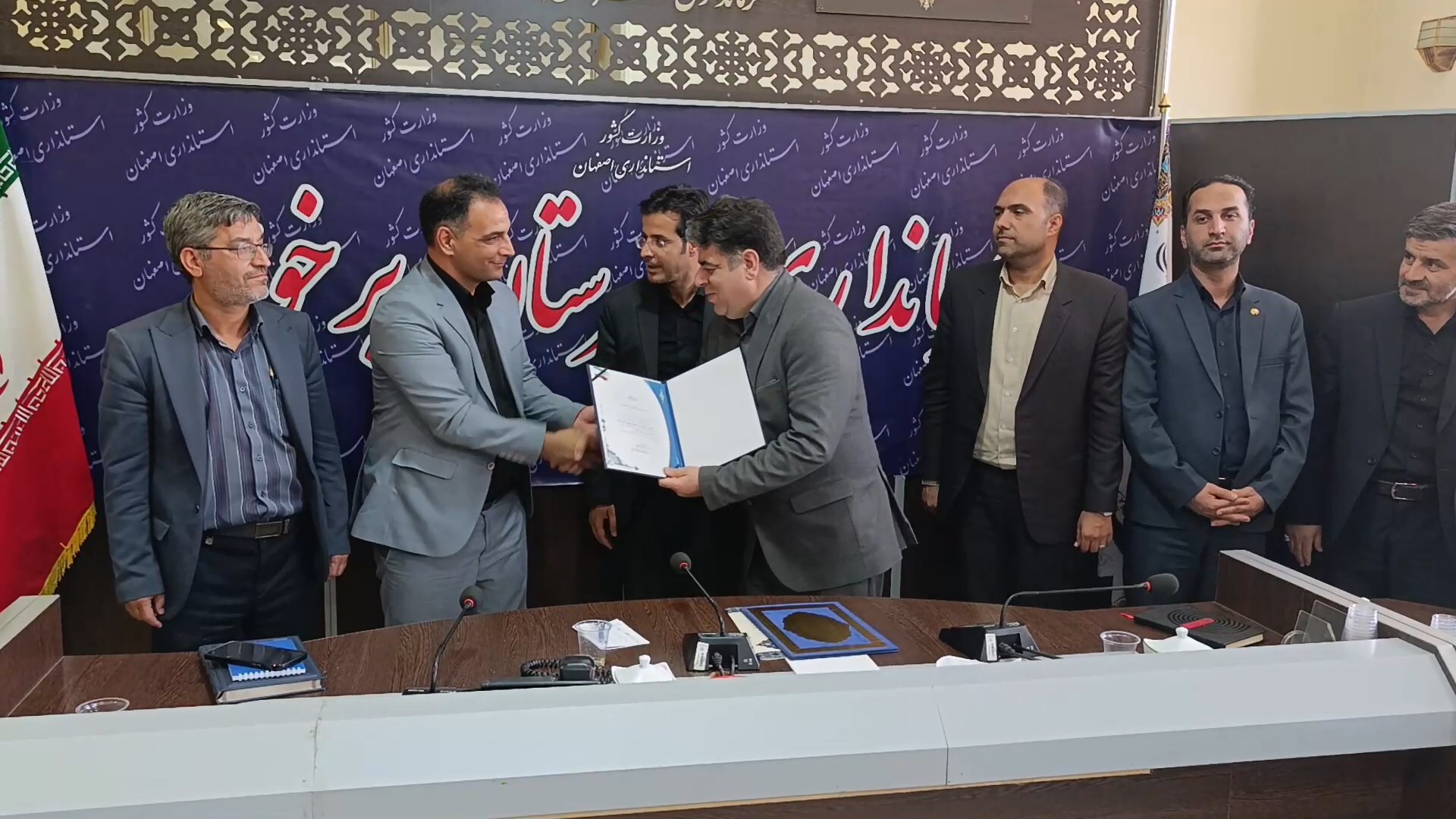 سرعت گرفتن توسعه شبکه فیبر نوری و FTTH در شهرستان برخوار