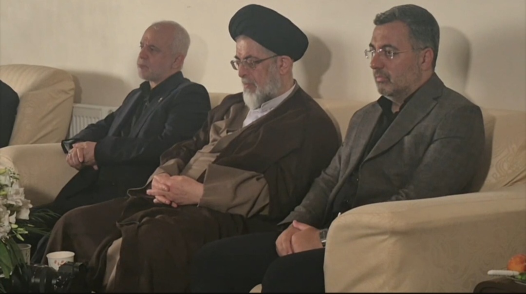 دیدار معاون رئیس جمهور با خانواده ۷ نفره شهید هسته‌ای