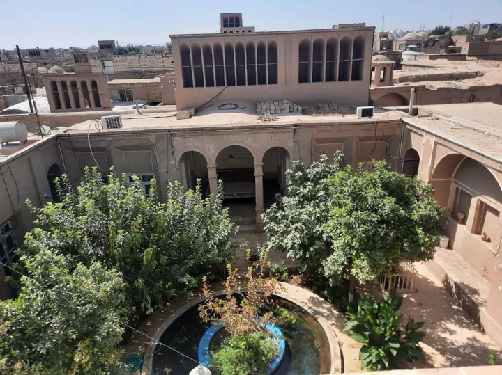ثبت ملی خانه ملک مدنی میبد