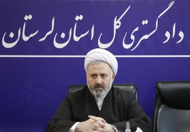 آزادی ۴۰ زندانی لرستانی در پویش «به عشق امام حسین (ع) میبخشم» آزادی ۴۰ زندانی لرستانی در پویش «به عشق امام حسین (ع) میبخشم»