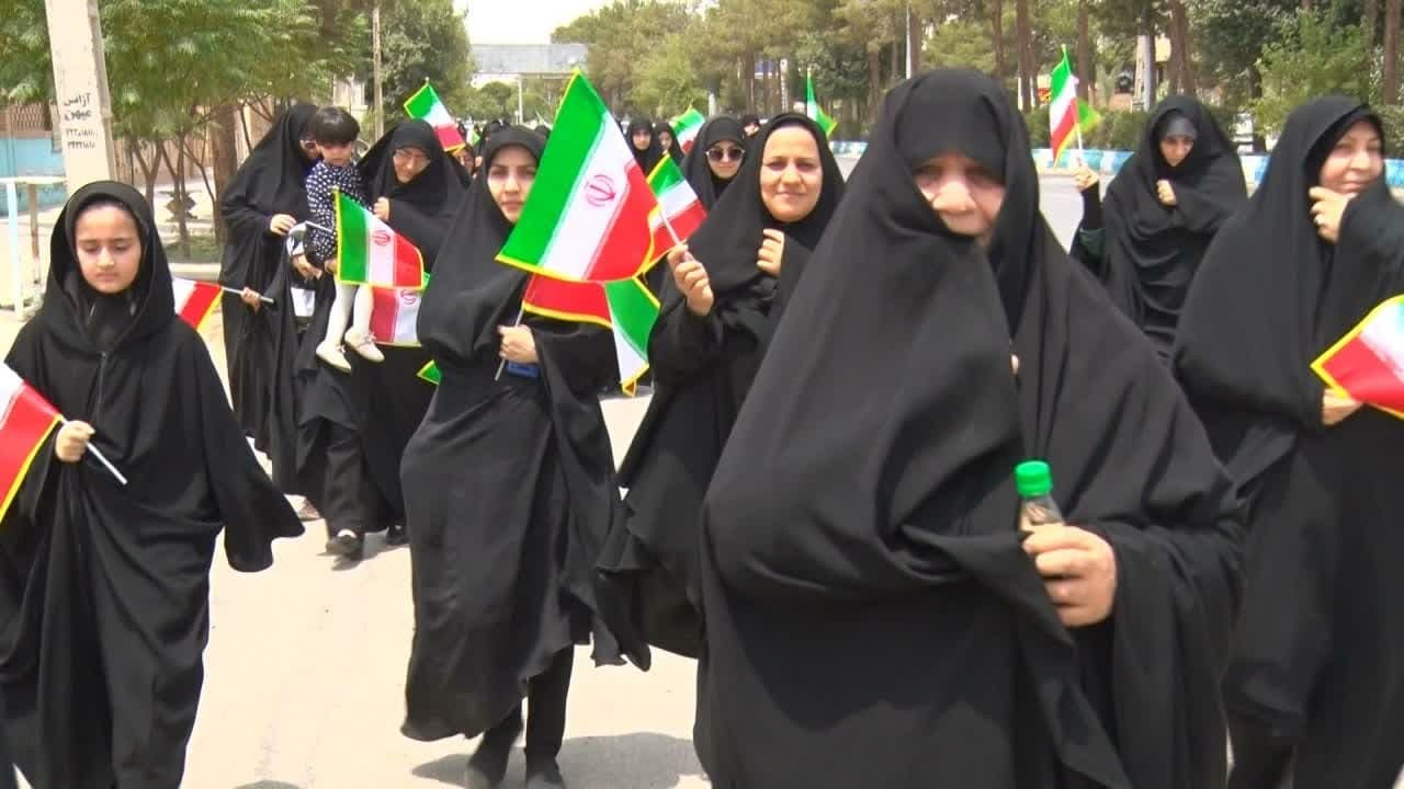 راهپیمایی زینبیون تمدن ساز در میبد