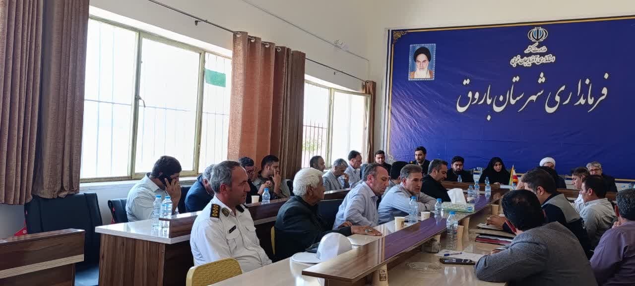 تاکید فرماندار باروق برلزوم تکمیل نمودار سازمانی دستگاههای اجرایی