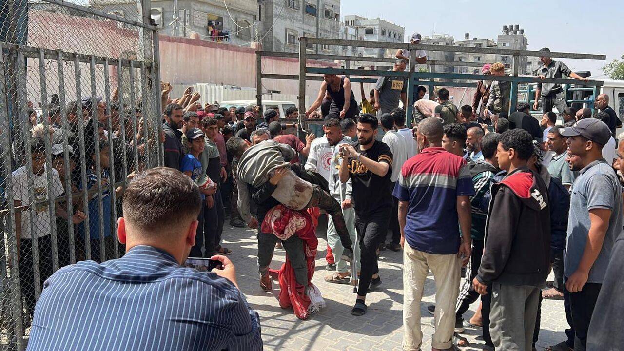 شهادت ۷۲ فلسطینی در حملات ارتش صهیونیستی به غزه شهادت ۷۲ فلسطینی در حملات ارتش صهیونیستی به غزه