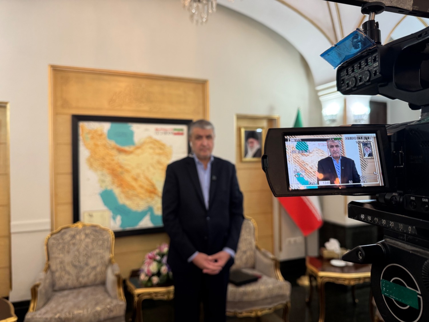 رئیس سازمان انرژی اتمی عازم وین شد رئیس سازمان انرژی اتمی عازم وین شد