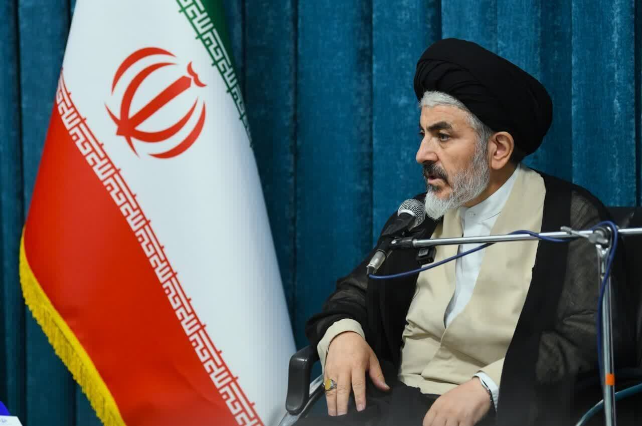 تاکید بر انسجام و همبستگی ملی، ارتقاء سرمایه اجتماعی و دینداری تاکید بر انسجام و همبستگی ملی، ارتقاء سرمایه اجتماعی و دینداری