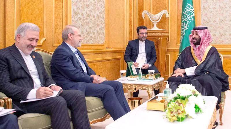 لاریجانی با ولیعهد عربستان دیدار کرد